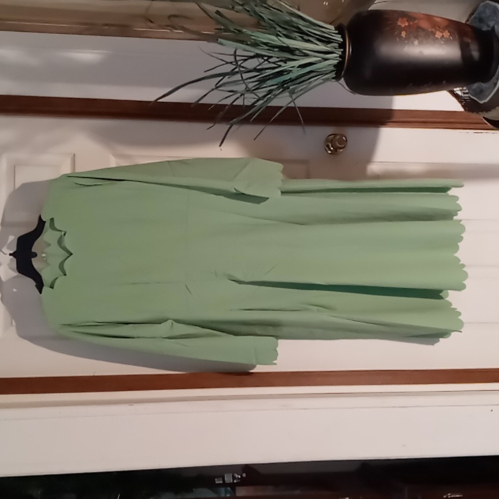 Dainty Jewels XXL Green Midi dress